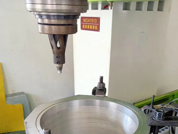 铝型材摩擦焊接法的焊接工艺-科鼎数控